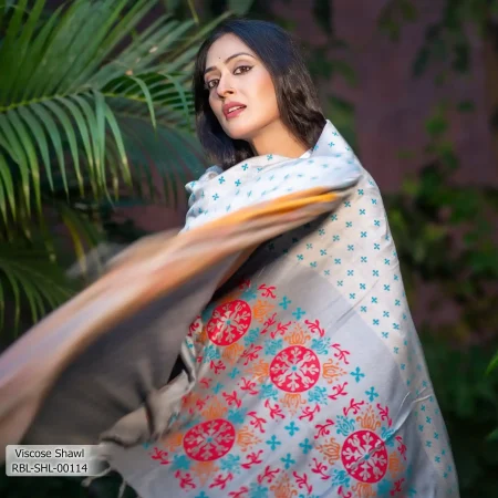 Winter Fashionable Shawl