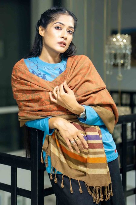 Winter Fashionable Shawl