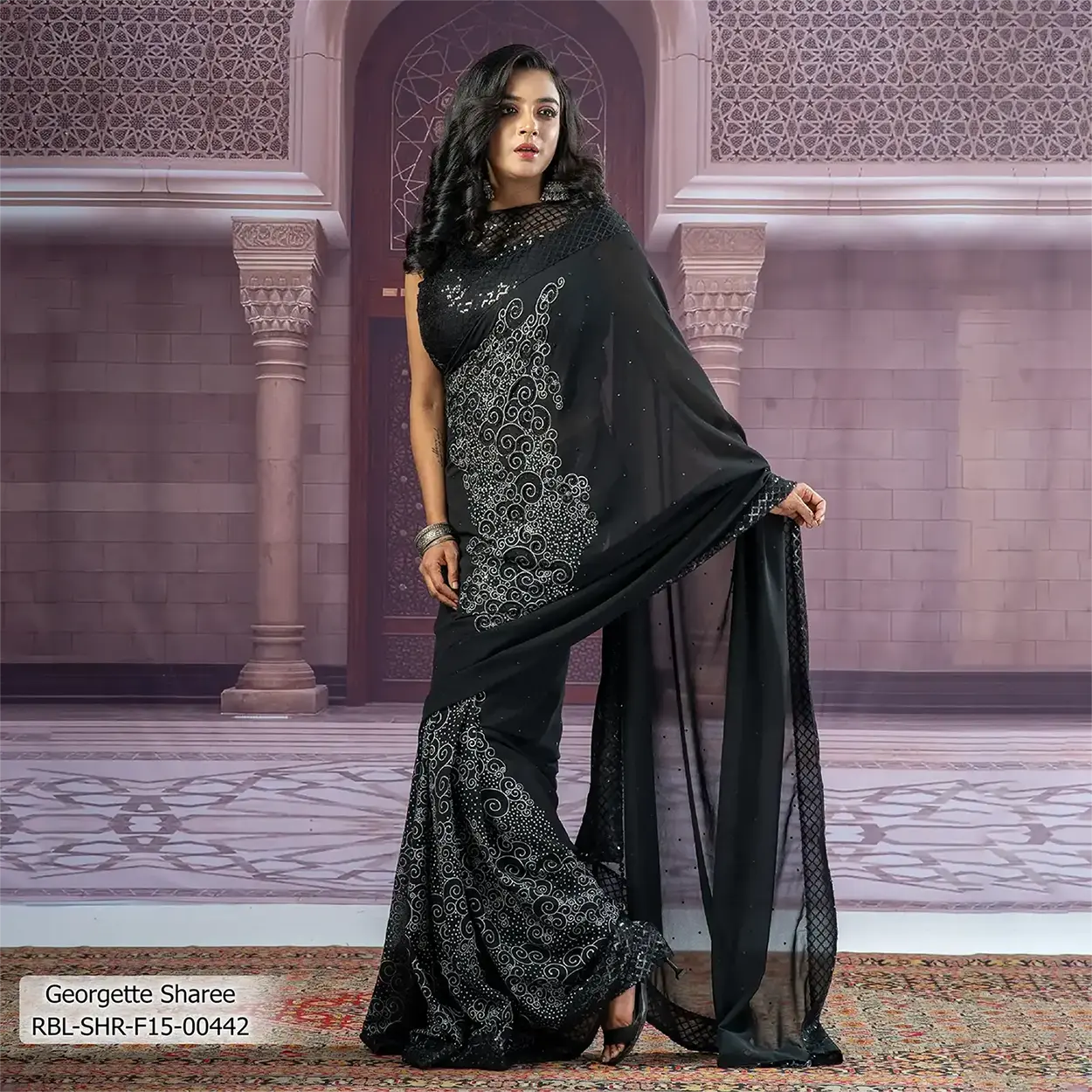 Women’s Sharee