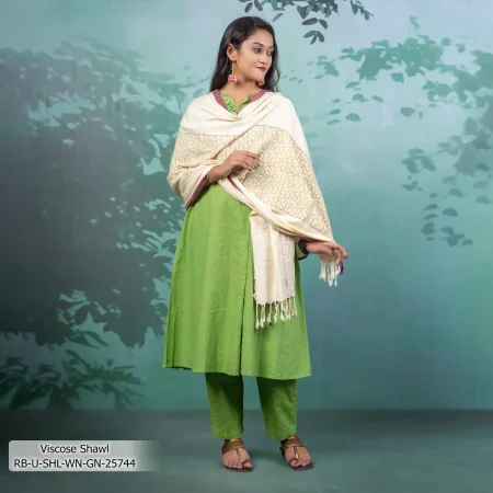 Winter Fashionable Shawl